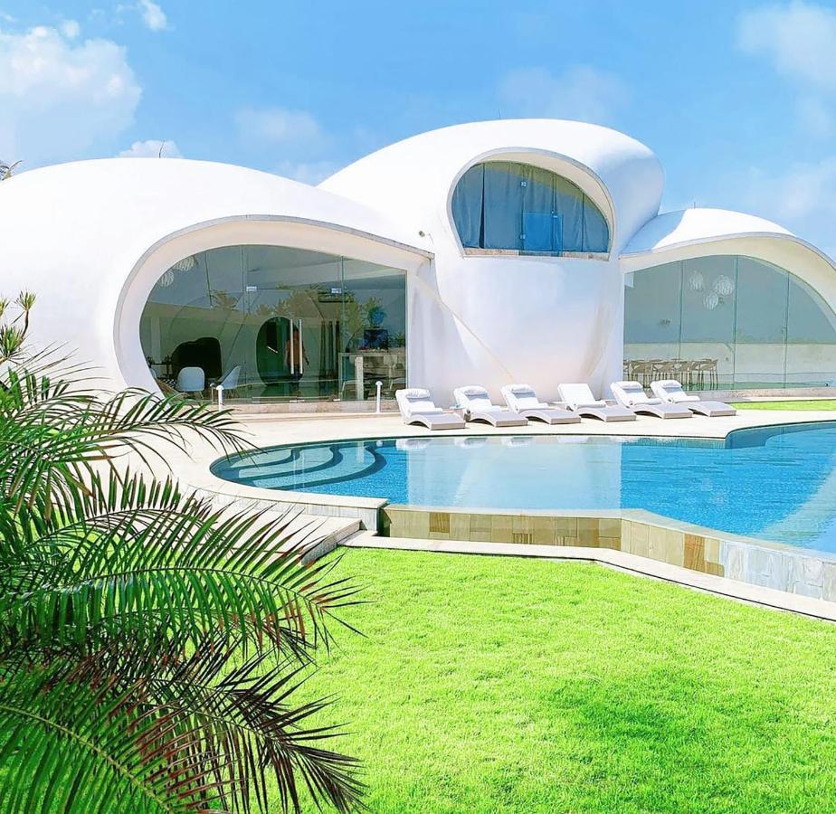 The Cloud Beachfront Villa Tabanan Exterior foto