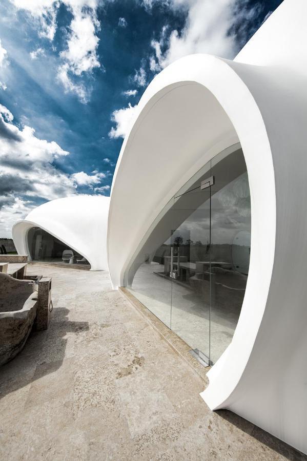 The Cloud Beachfront Villa Tabanan Exterior foto